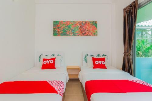 Hotel Oyo 614 Koh Lak Resort