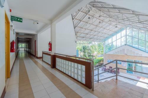 Hotel Oyo 614 Koh Lak Resort