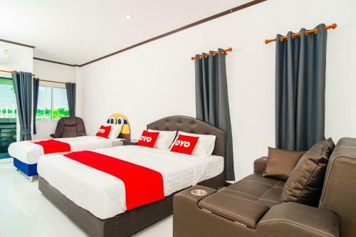 Hotel Vaccinated Staff - Oyo 533 Runya Poolvilla