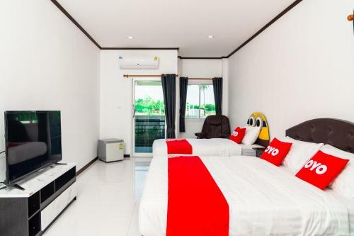 Hotel Vaccinated Staff - Oyo 533 Runya Poolvilla