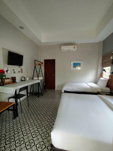 The Monkey Resort Donheang