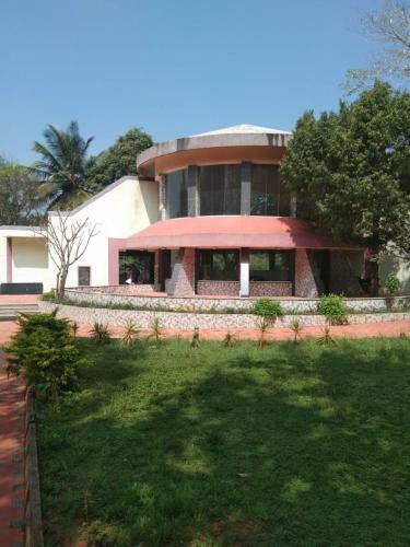 Hotel Mayura Pavithra Yediyur