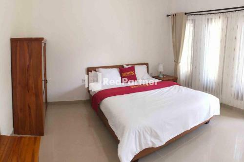 Hotel Brisk Homestay Redpartner