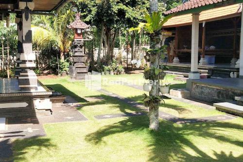 Hotel Brisk Homestay Redpartner