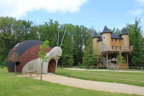 D�fiplanet' Au Domaine De Dienn�
