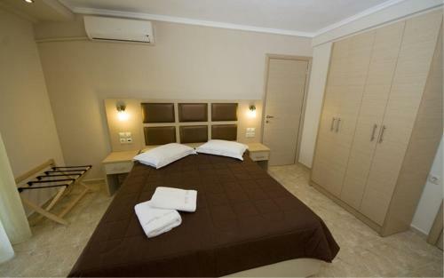 Gaia Studios & Apartments