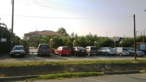 Gaia Studios & Apartments