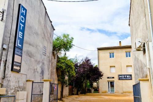 Hotel H�tel Les Petits Oreillers