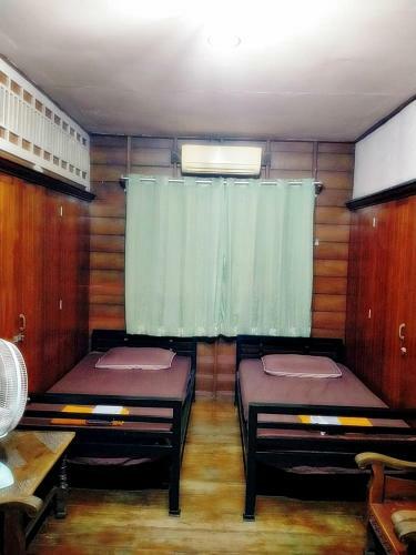 Bed & Breakfast Ray Nu Guest House