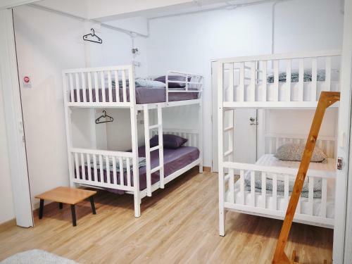 Room Story Hostel