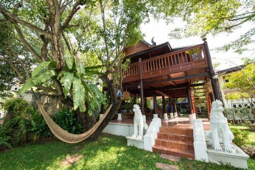 Hostal Phuttal Residence