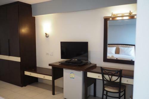 Phromsuk Hotel Ayutthaya