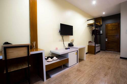 Hotel The Sun Resort Ratchaburi