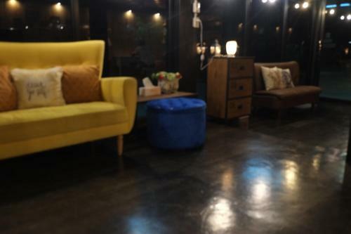 Hotel The Sun Resort Ratchaburi