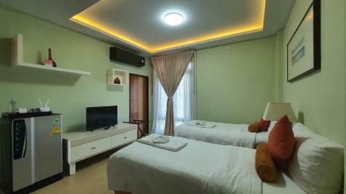 Daddy Dream Hotel And Residence