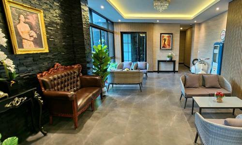 The Room Boutique Hotel