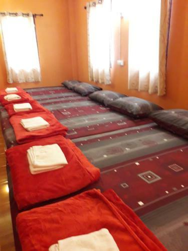 Hostal Chanakarn Guesthouse Sangkhla Buri