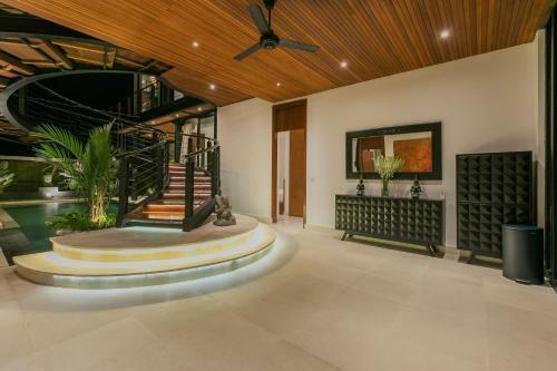 Sri Laksmi Luxury Villa