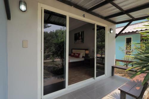 Hotel Oyo 733 T Resort