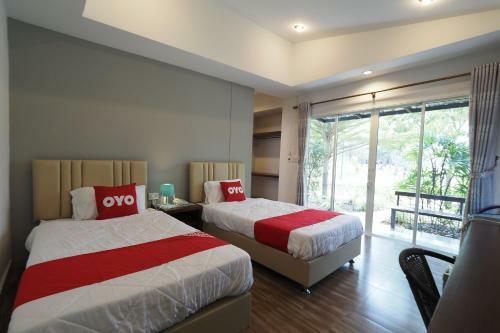 Hotel Oyo 733 T Resort