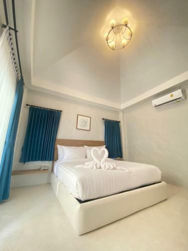Hotel ???????? ????? The Pine Songkhla