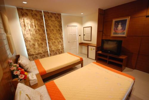 Hotel Baan Suan Resort Juree Punsuk