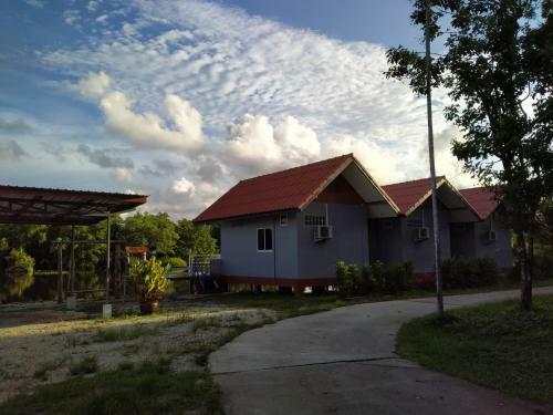 Hostal Khum Thong Resort