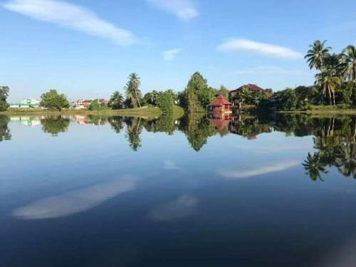 Hostal Khum Thong Resort