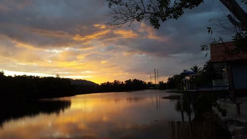 Hostal Khum Thong Resort
