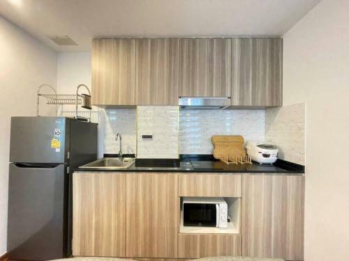 Apartamento 2br Service Condo In Sriracha