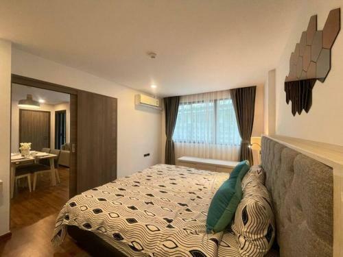 Apartamento 2br Service Condo In Sriracha