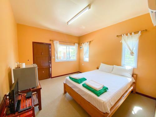 Hotel Monterey Park Resort