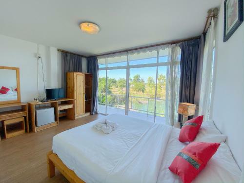 Hotel Monterey Park Resort