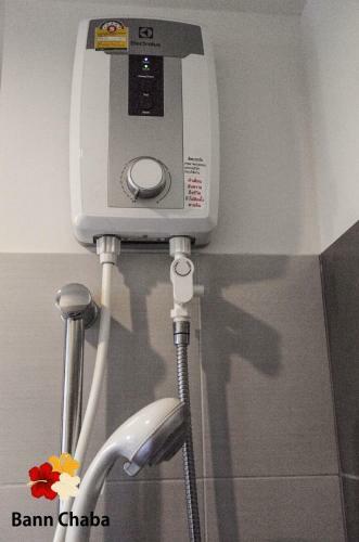 Apartamento Bann Chaba Hostel