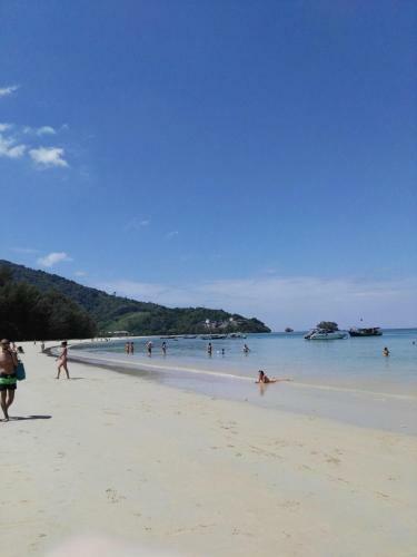 Apartamento The Beachcomber @ Naiyang Beach