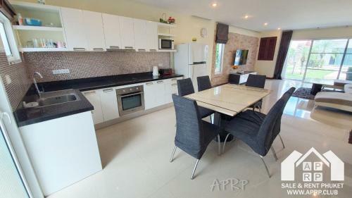 Modern Townhouse Ap Grand A24