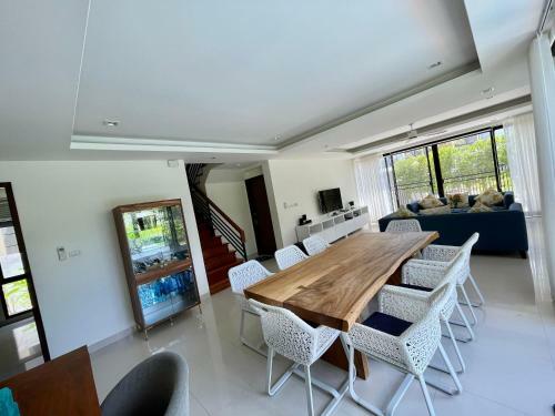 Laguna Park Villa - Bangtao Beach