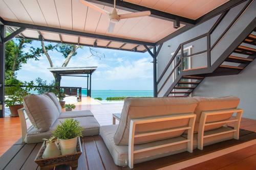Koh Sirey Beachfront Pool Villa 2 Bedrooms