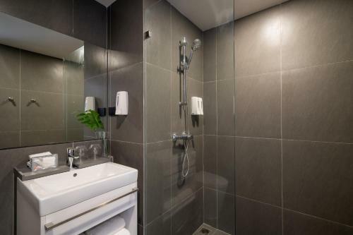 Hotel Travelodge Phuket Town - Sha Extra Plus