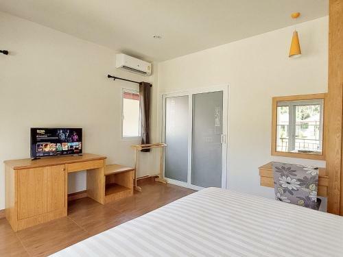 Hotel Thalang Tara Resort