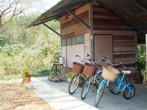 Albergue U Pae Paestay Uthaithani