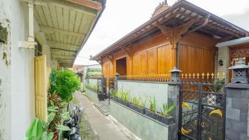 Villa Joglo Kawung By Bukit Vista