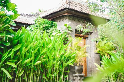 Hotel Giri Bhagawan Villas & Spa