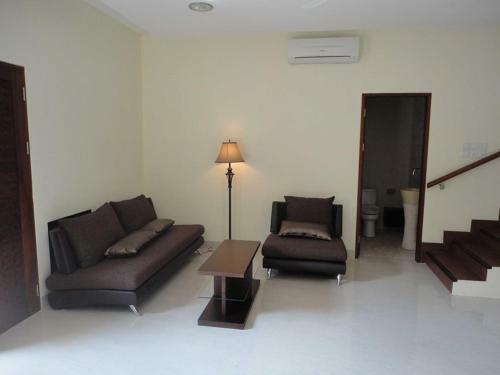 Villa Taman Mumbul #268
