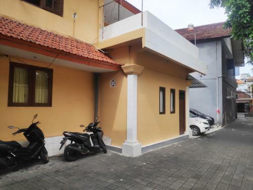 Hotel Oyo 91112 Tara Kost