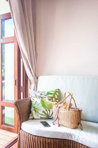 Bed & Breakfast � La Koh Kood Resort