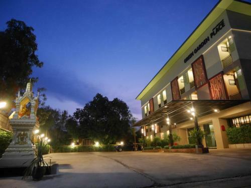 Hostal Green Garden Place