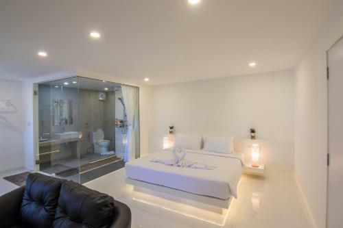 Thewhitehotel By Charoensri - Sha Extra Plus