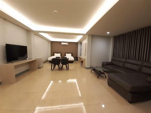 Zleep D Hotel
