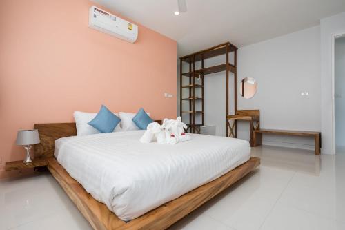 Sunset Lagoon | Villa Rihanna 2